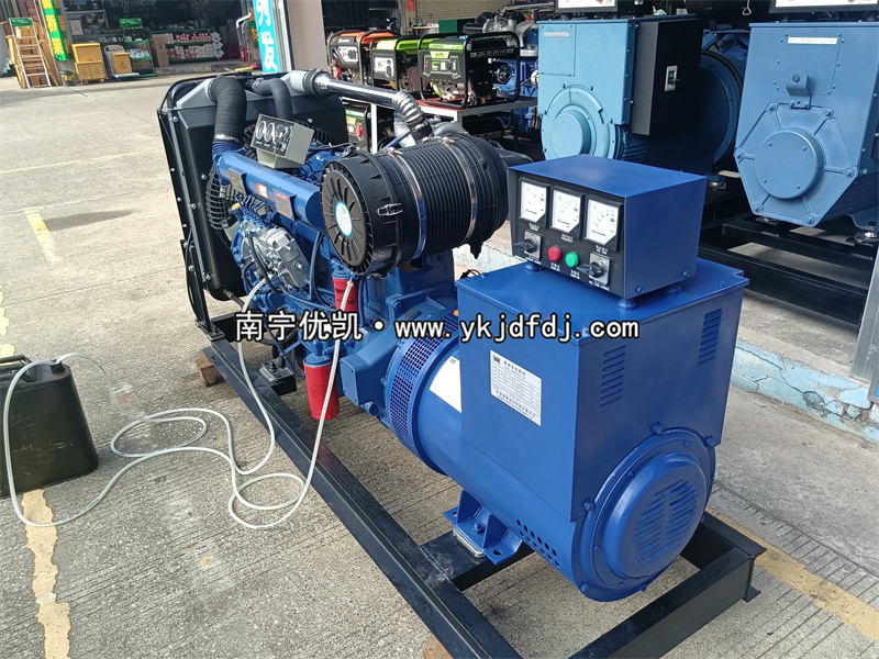 2025年7月25日，來賓項(xiàng)目120KW柴油發(fā)電機(jī)組試機(jī)并發(fā)貨