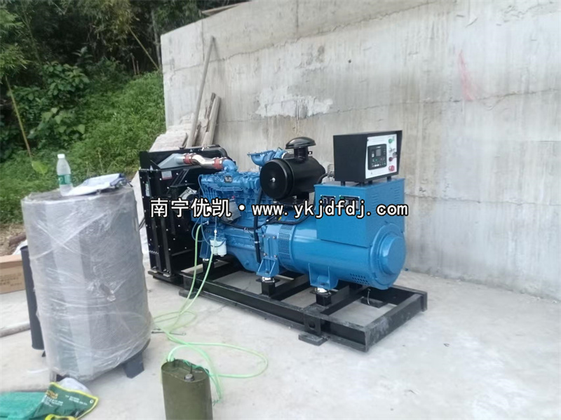 2025年9月5日，崇左項(xiàng)目150kw柴油發(fā)電機(jī)組到貨試機(jī)